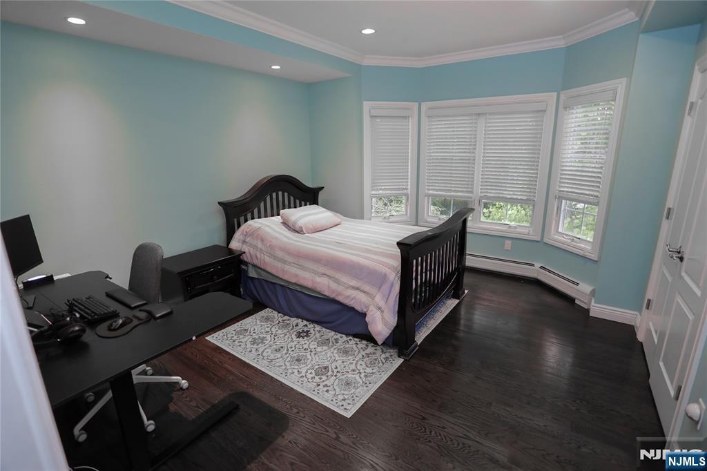 296 Forest Road Fort Lee, NJ 07024 - Photo 20 of 25