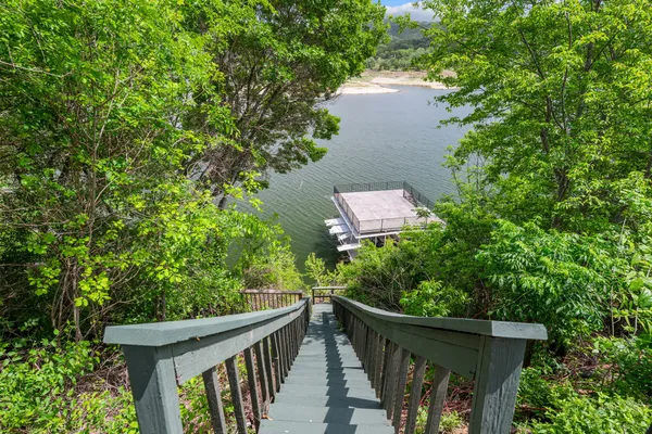 $1,250,000 | 18000 Easy Street, Jonestown, TX 78645
