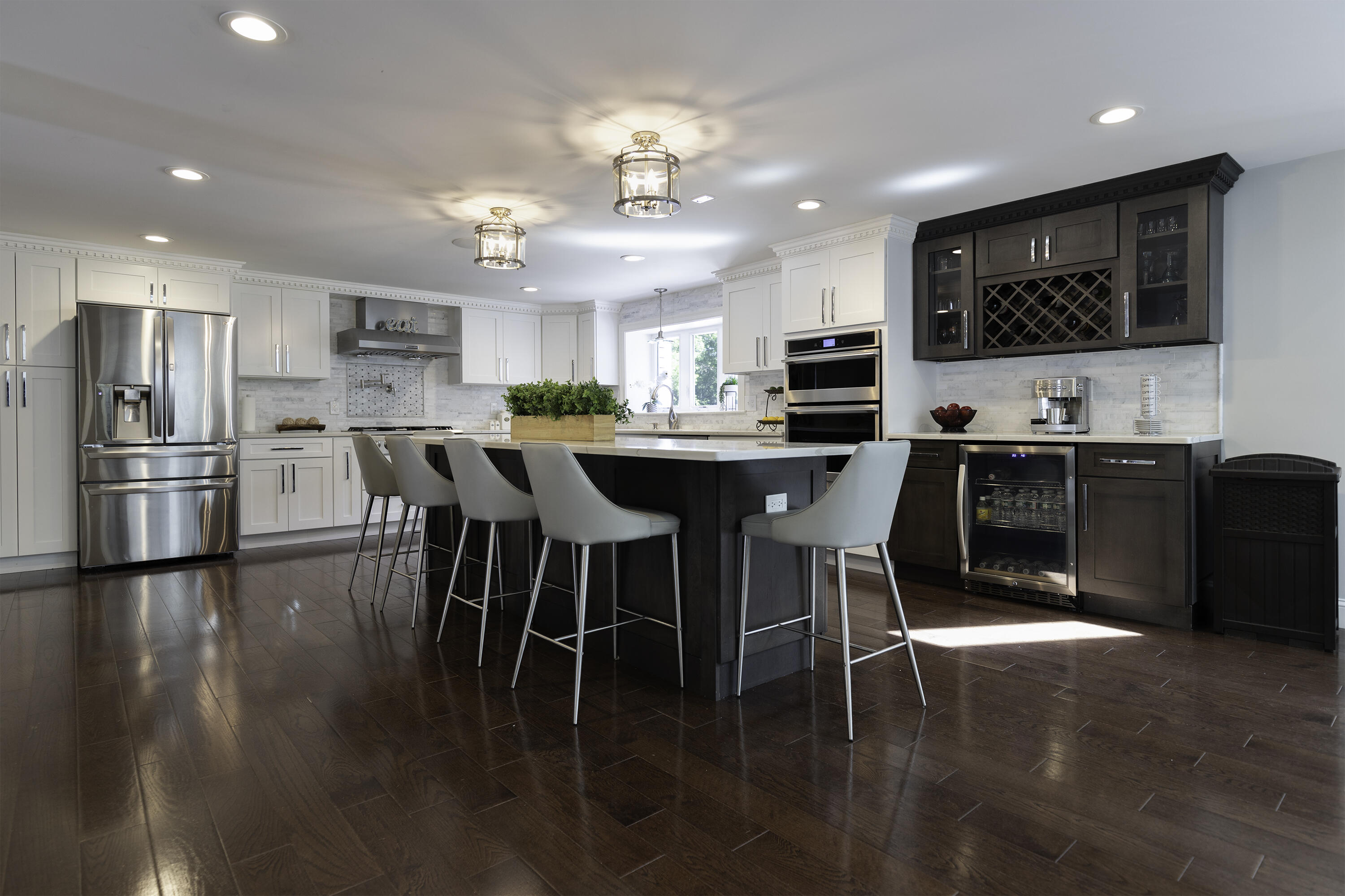 52 Boardley Road Sandwich, MA 02563 - Photo 29 of 100 Breakfast Island for 6