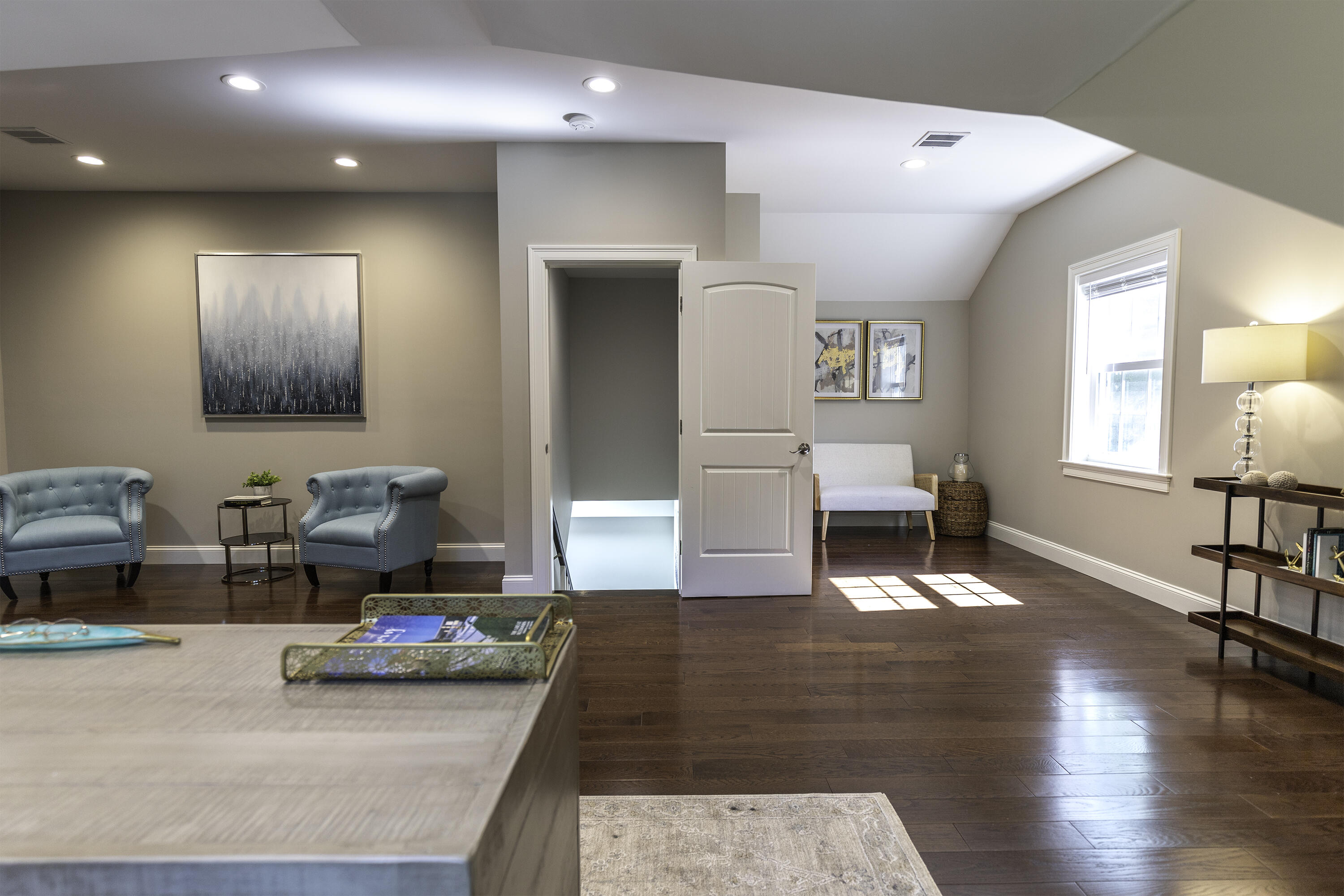 52 Boardley Road Sandwich, MA 02563 - Photo 35 of 100 a living room with furniture and a wooden floor