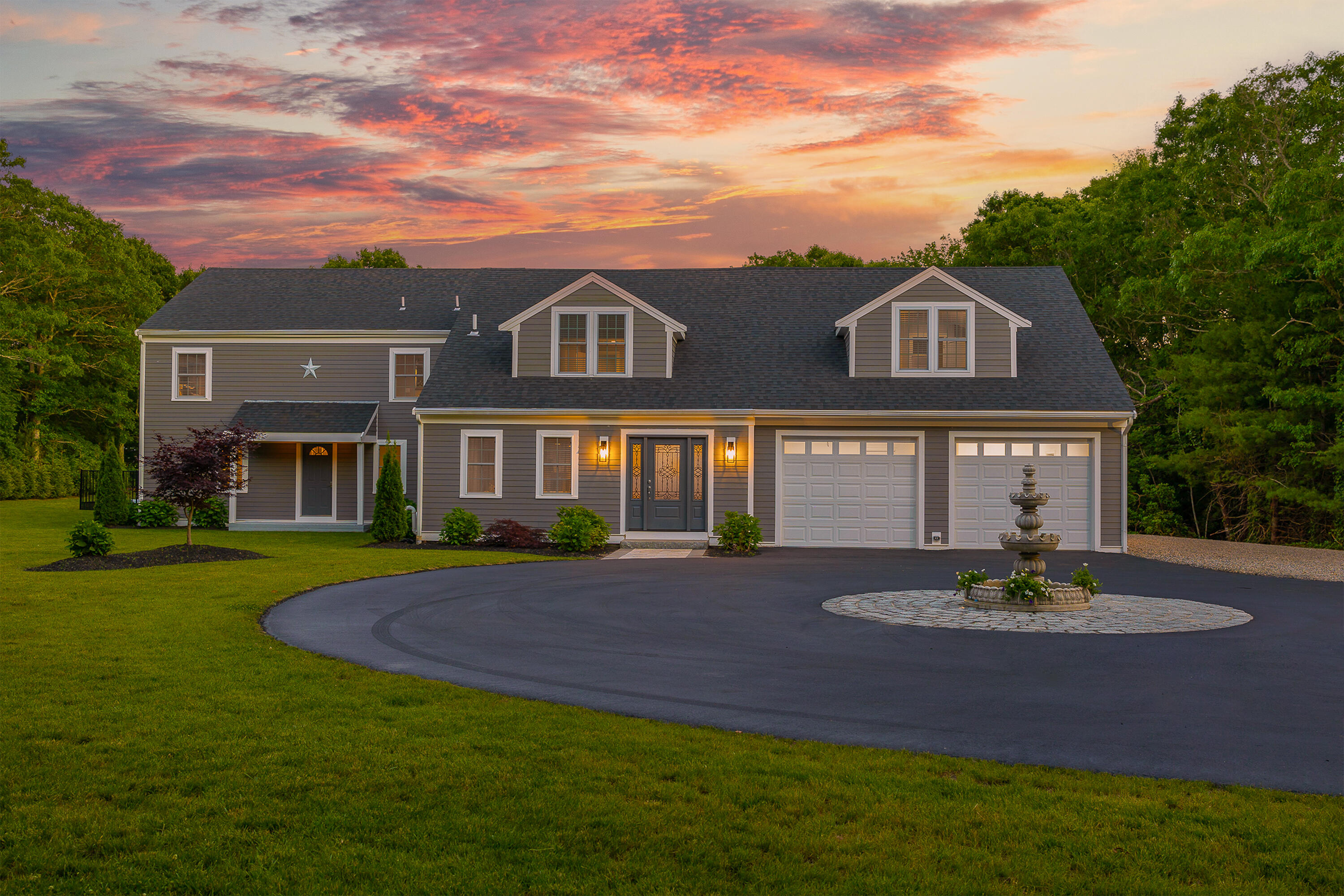52 Boardley Road Sandwich, MA 02563 - Photo 95 of 100 a front view of a house with a yard