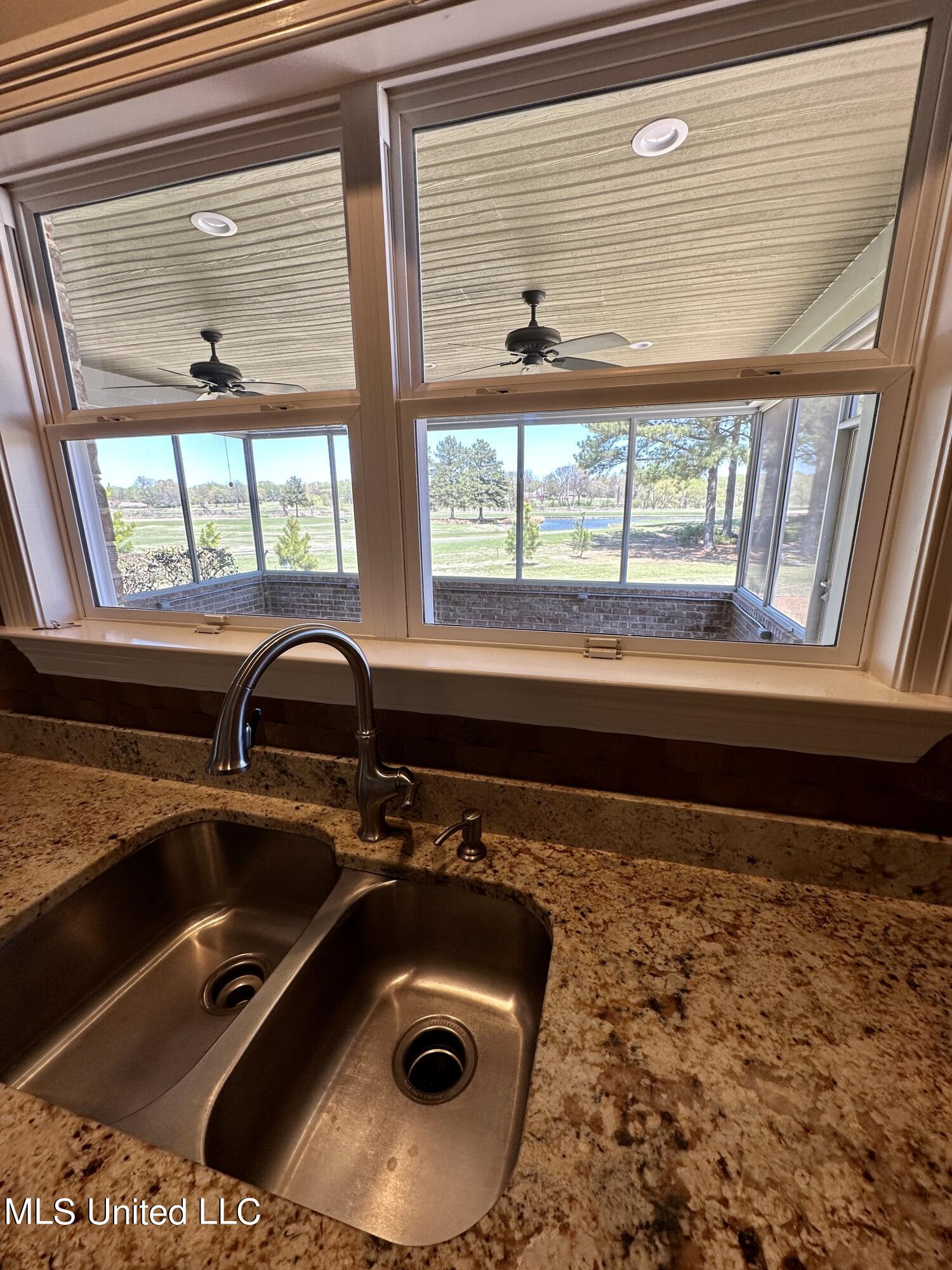 5254 Nail Road, Unit E Olive Branch, MS 38654 - Photo 10 of 34 View from kitchen sink