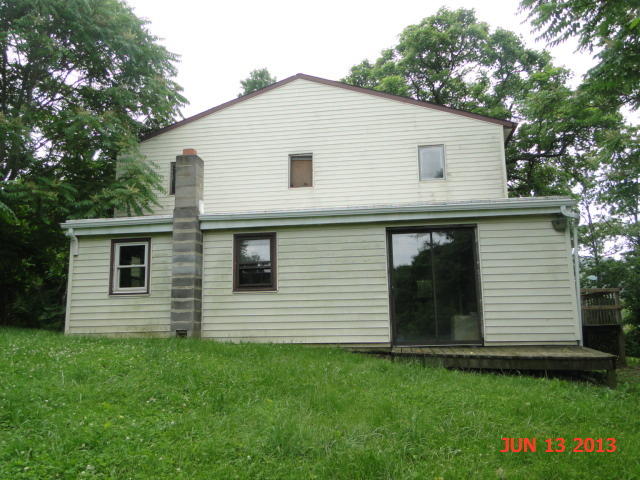 1025 Coaling Road Troutville, VA 24175 - Photo 3 of 13 rear