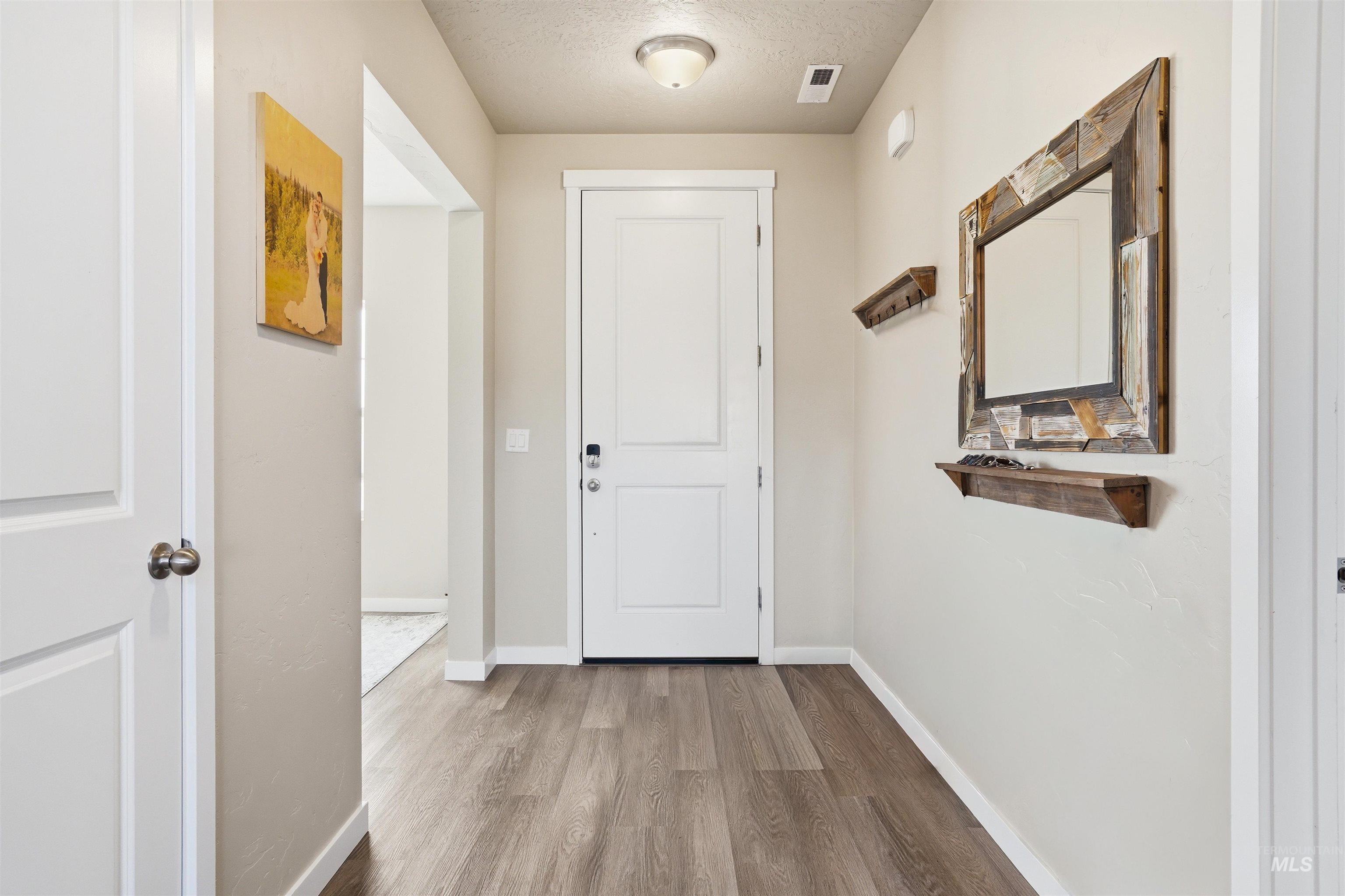 571 Dunmore Avenue Middleton, ID 83644 - Photo 4 of 48