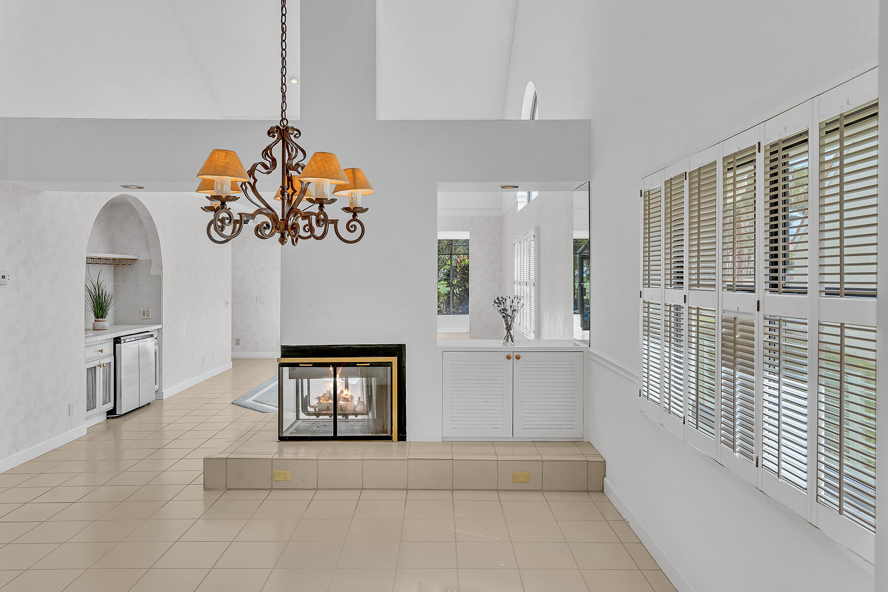 7417 Campo Florido Boca Raton, FL 33433 - Photo 11 of 74 Dining-Living Room