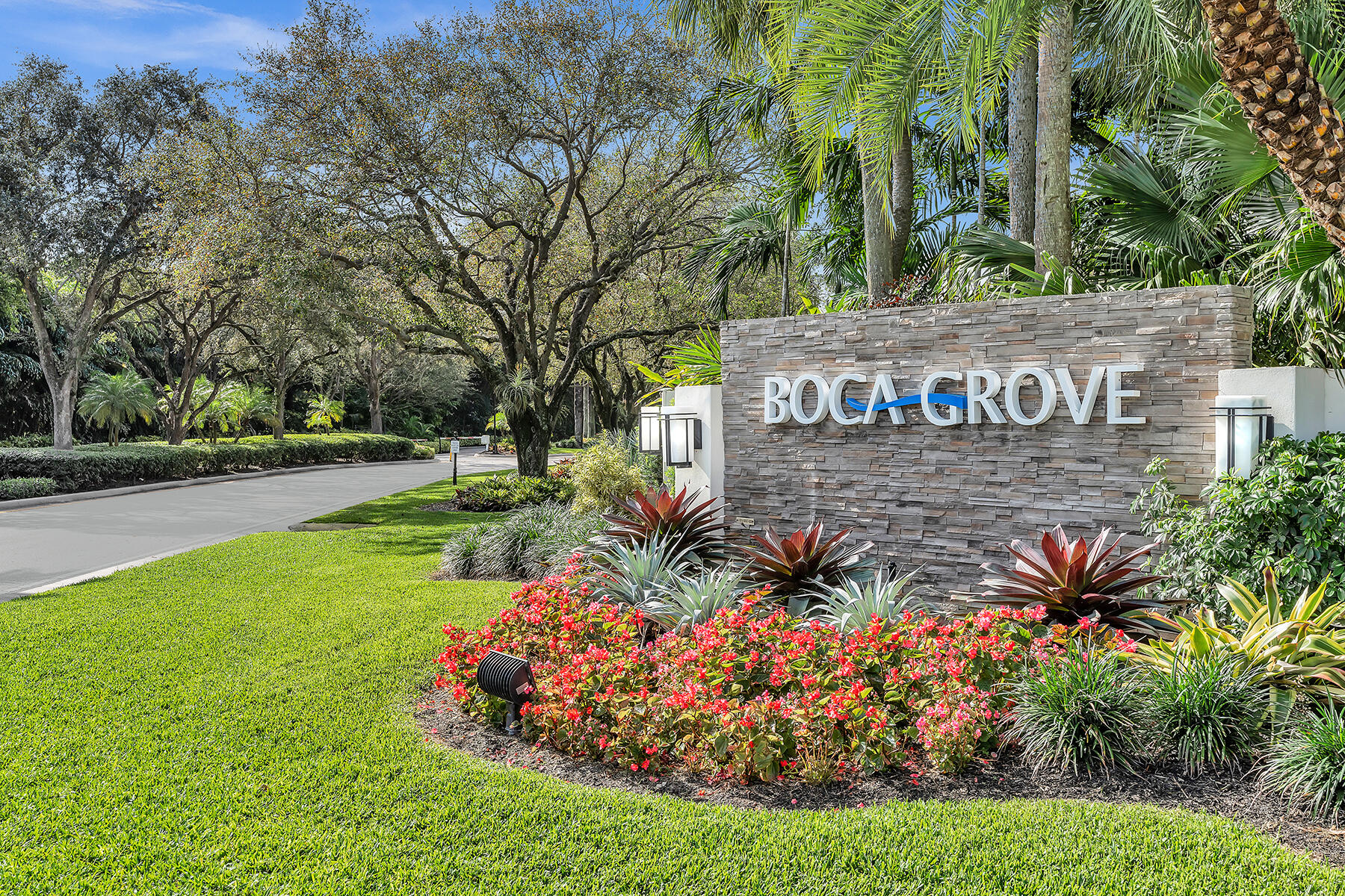 7417 Campo Florido Boca Raton, FL 33433 - Photo 3 of 74 Boca Grove