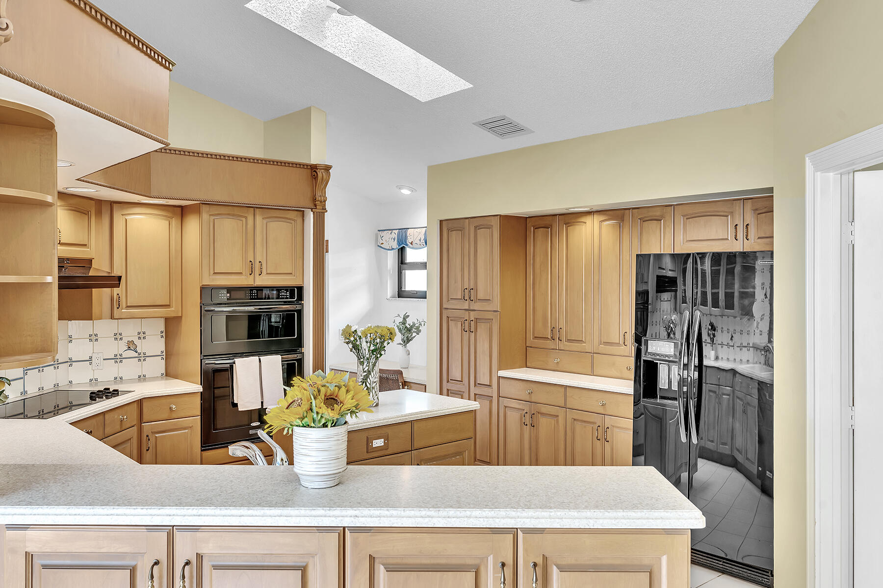 7417 Campo Florido Boca Raton, FL 33433 - Photo 46 of 74 Kitchen