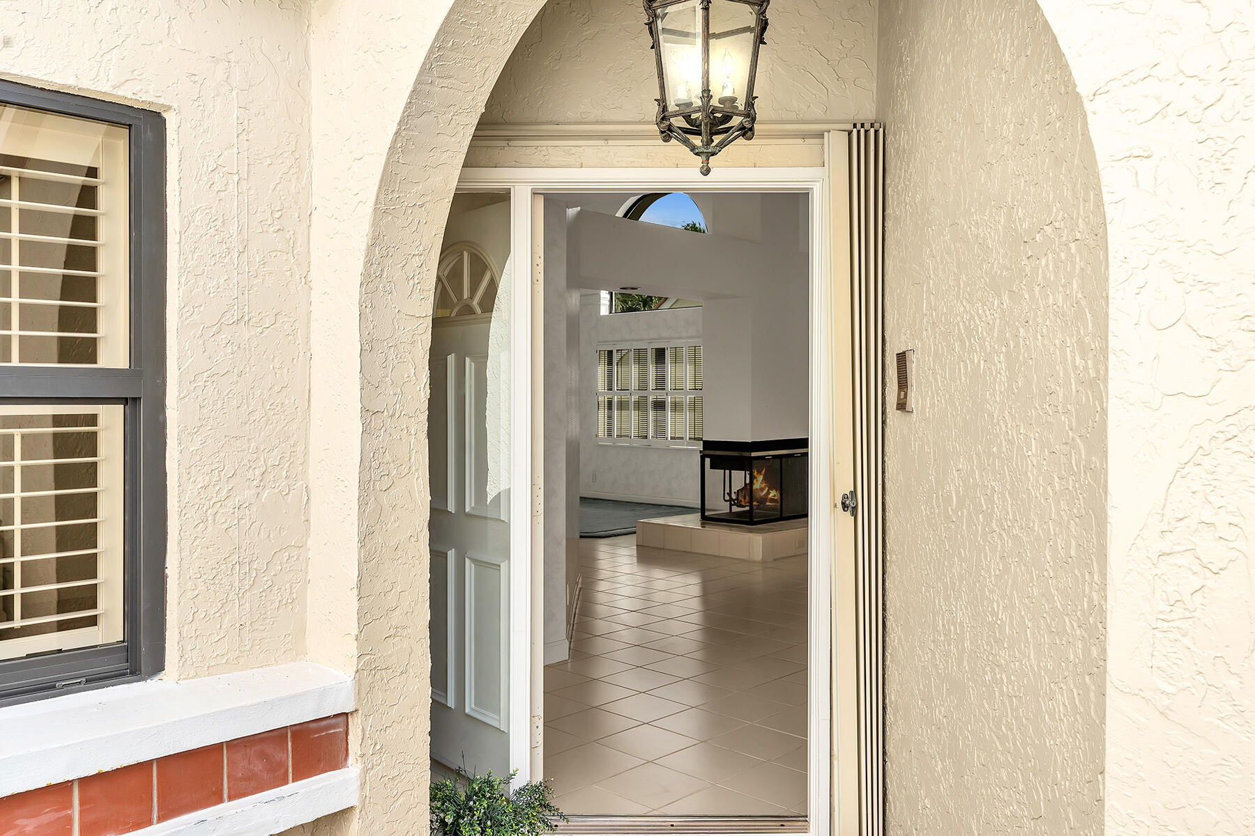 7417 Campo Florido Boca Raton, FL 33433 - Photo 9 of 74 Entrance