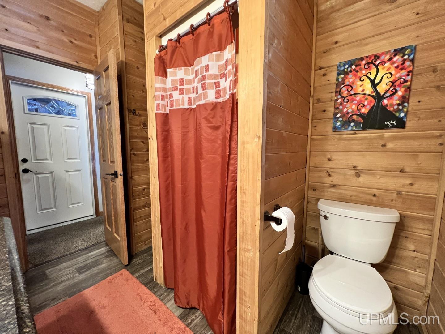 105 Tuttle Avenue L'Anse, MI 49946 - Photo 37 of 66