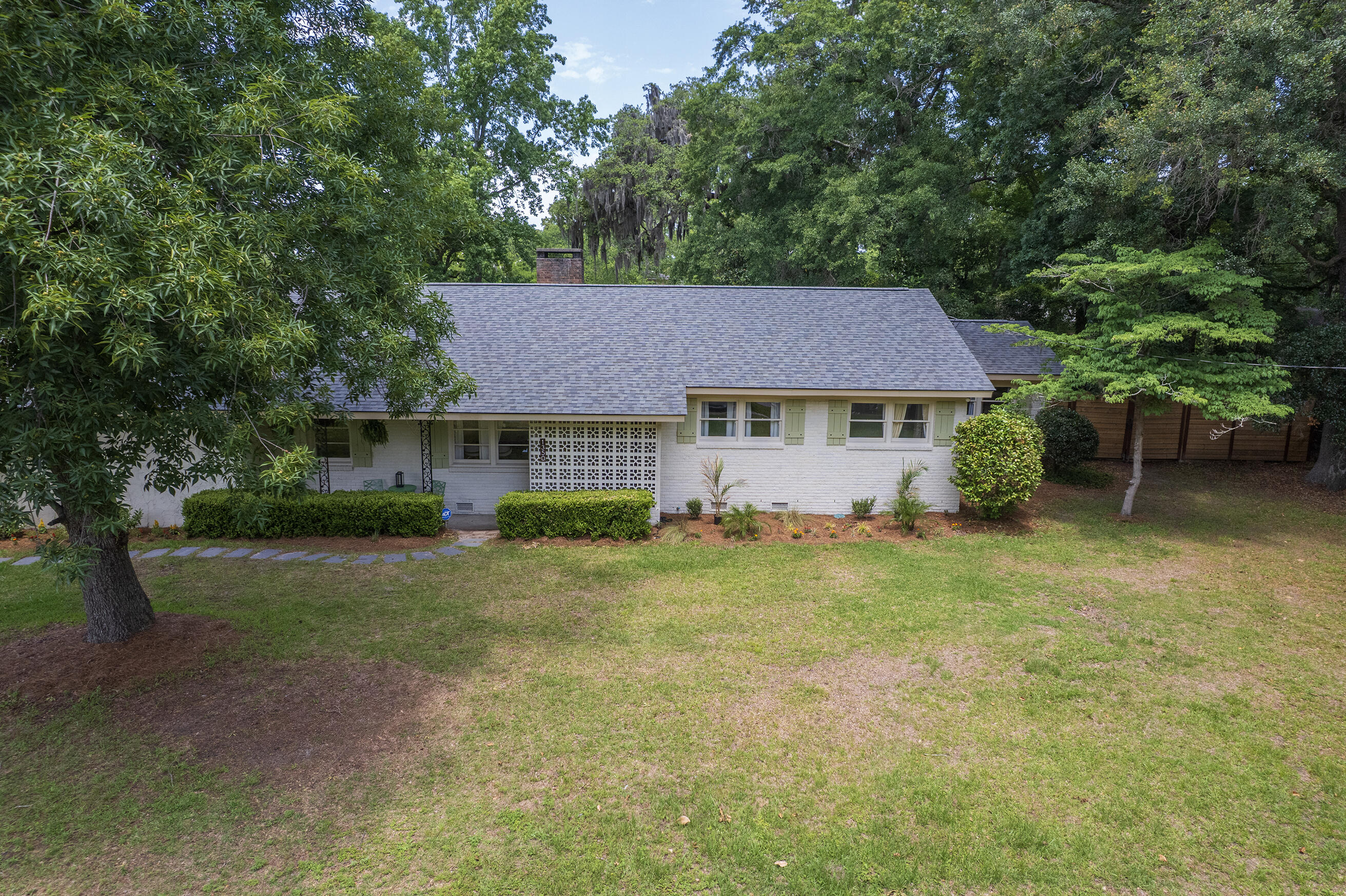 1350 Mosstree Road North Charleston, SC 29405 - Photo 39 of 48 Zyndicate1334