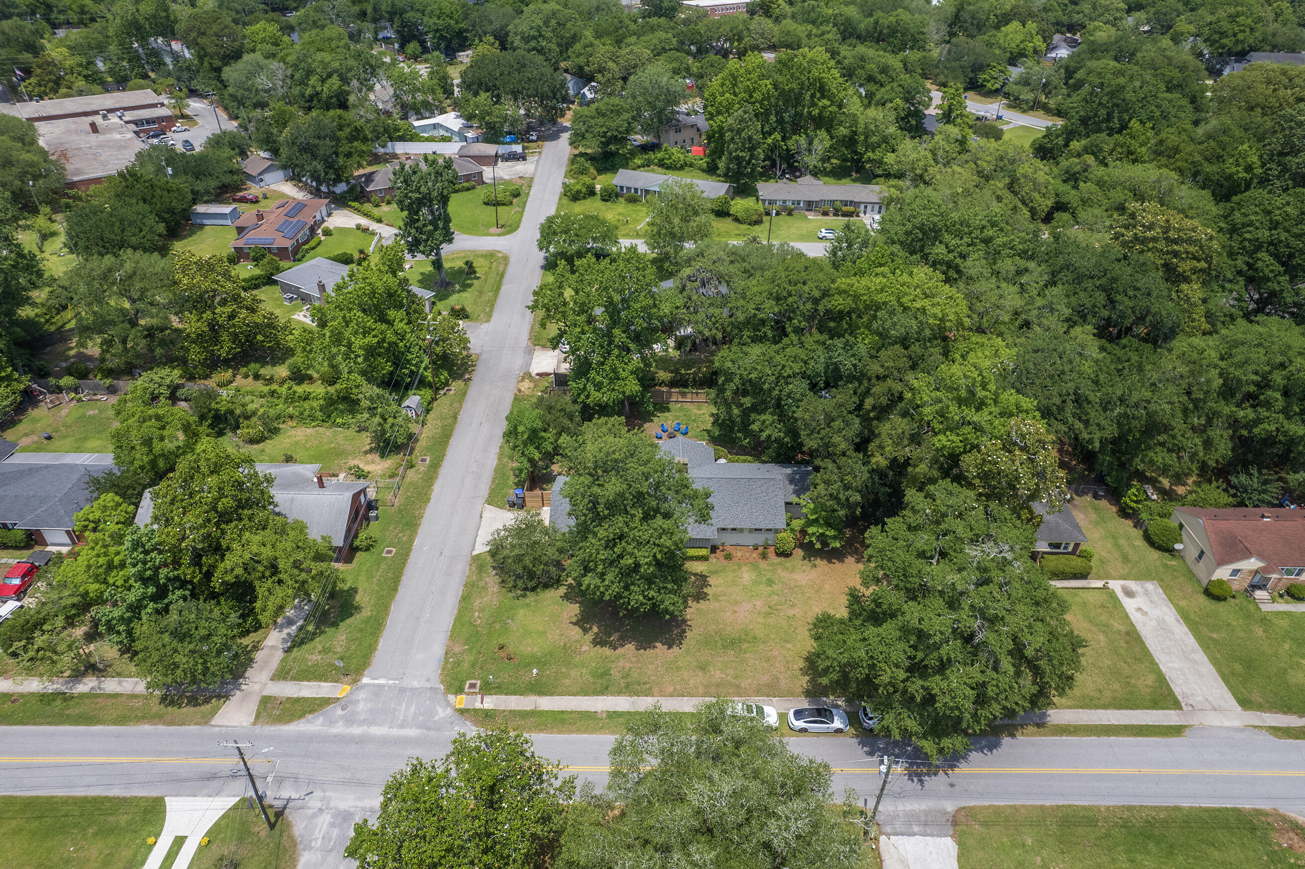 1350 Mosstree Road North Charleston, SC 29405 - Photo 45 of 48 Zyndicate1340