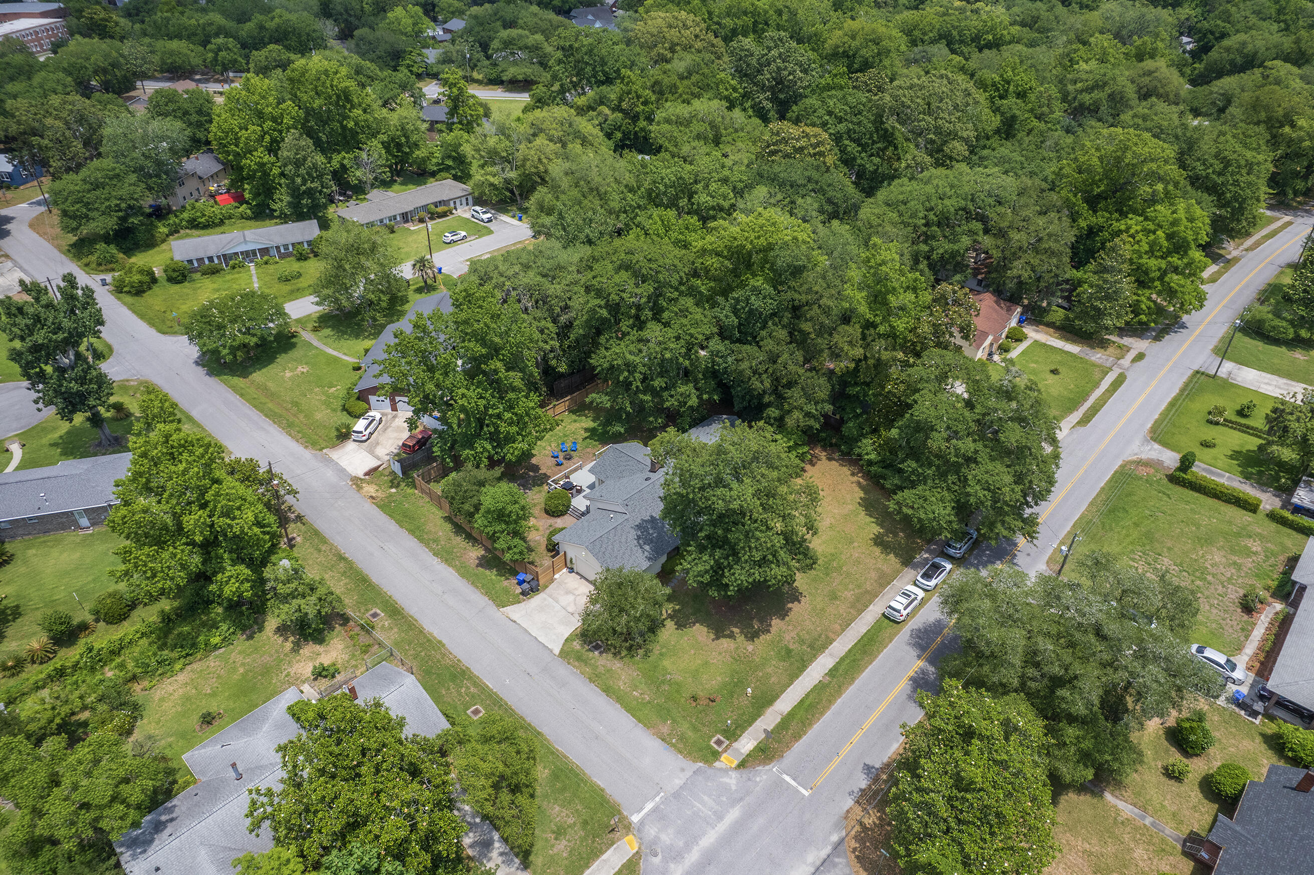 1350 Mosstree Road North Charleston, SC 29405 - Photo 46 of 48 Zyndicate1341