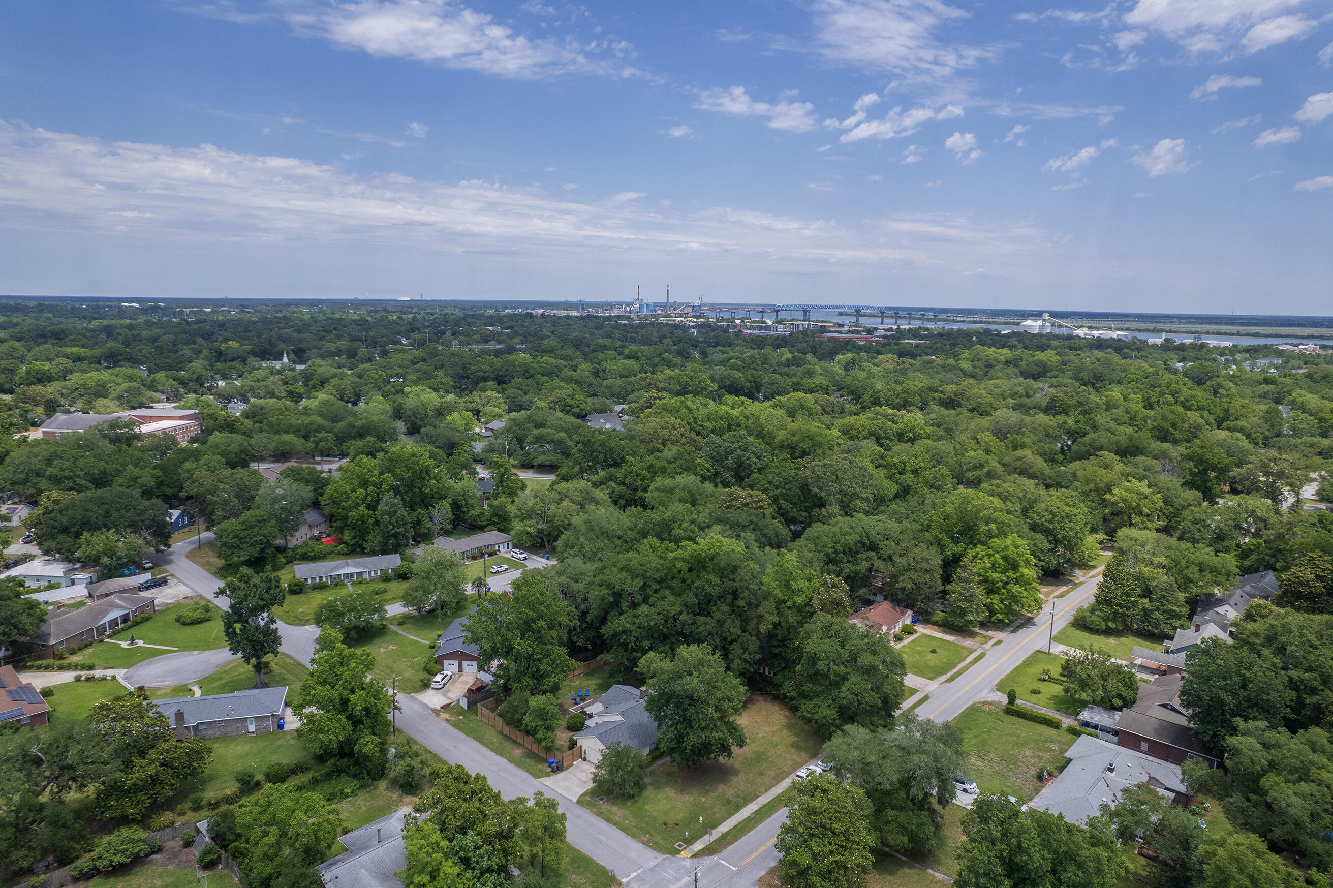 1350 Mosstree Road North Charleston, SC 29405 - Photo 47 of 48 Zyndicate1342