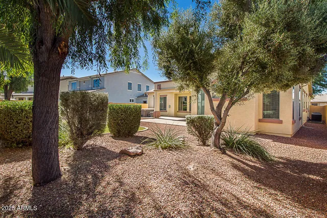 a house view with a outdoor space