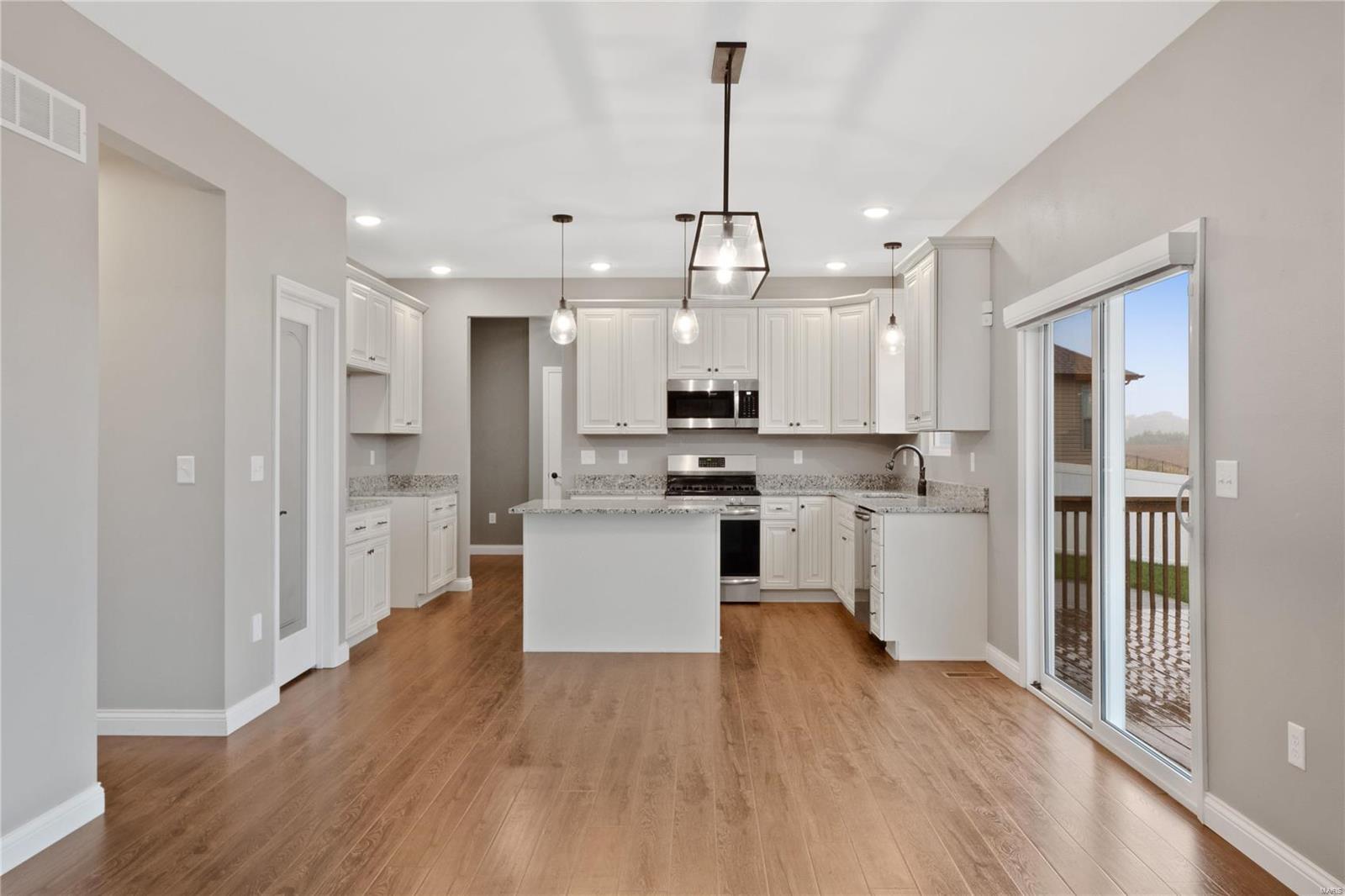 1308 Coleridge Court O'Fallon, IL 62269 - Photo 12 of 56