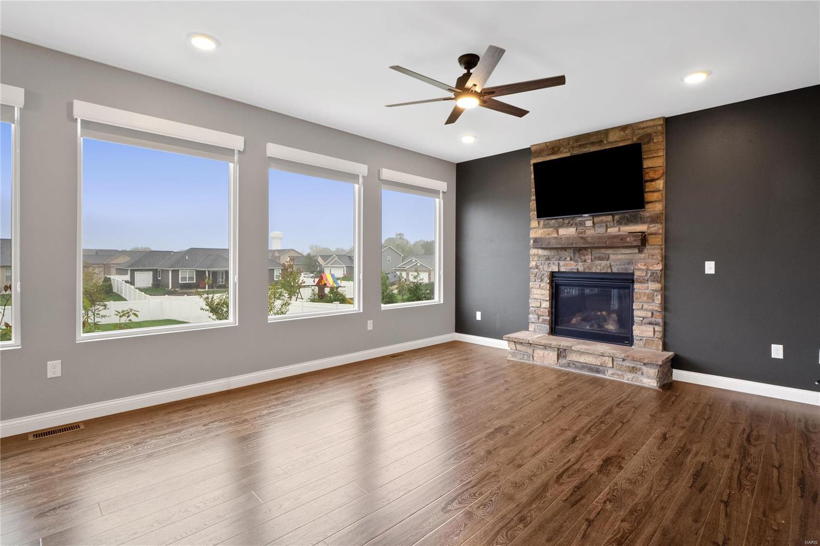1308 Coleridge Court O'Fallon, IL 62269 - Photo 7 of 56