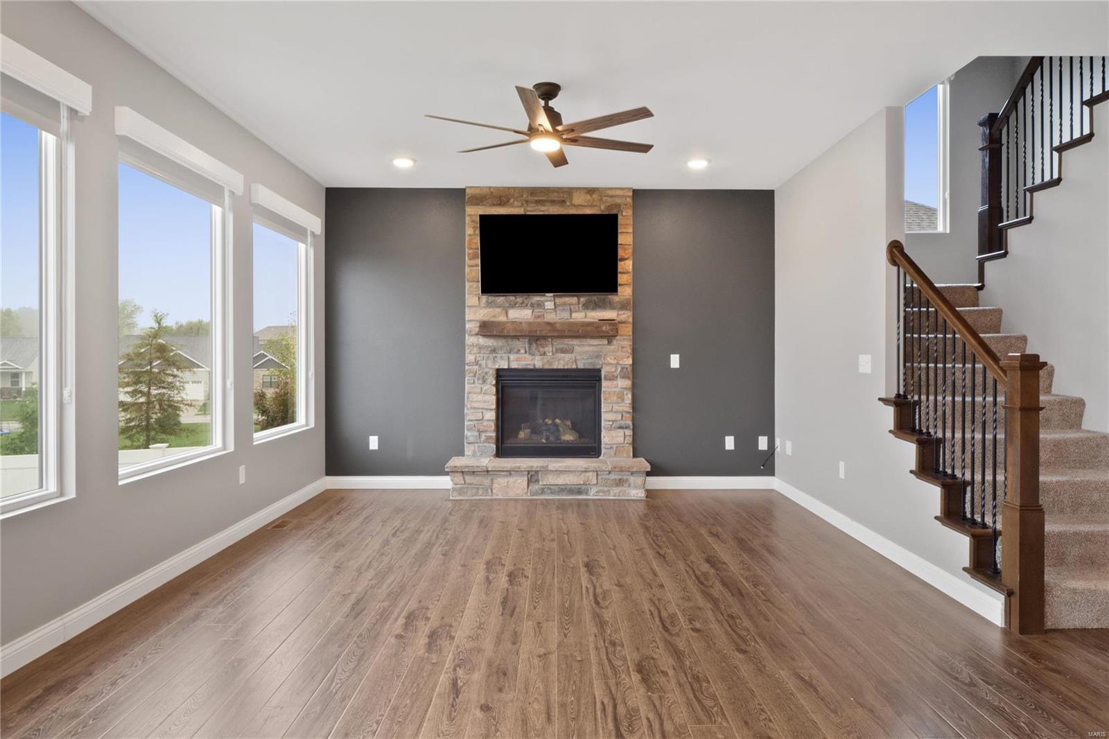 1308 Coleridge Court O'Fallon, IL 62269 - Photo 9 of 56