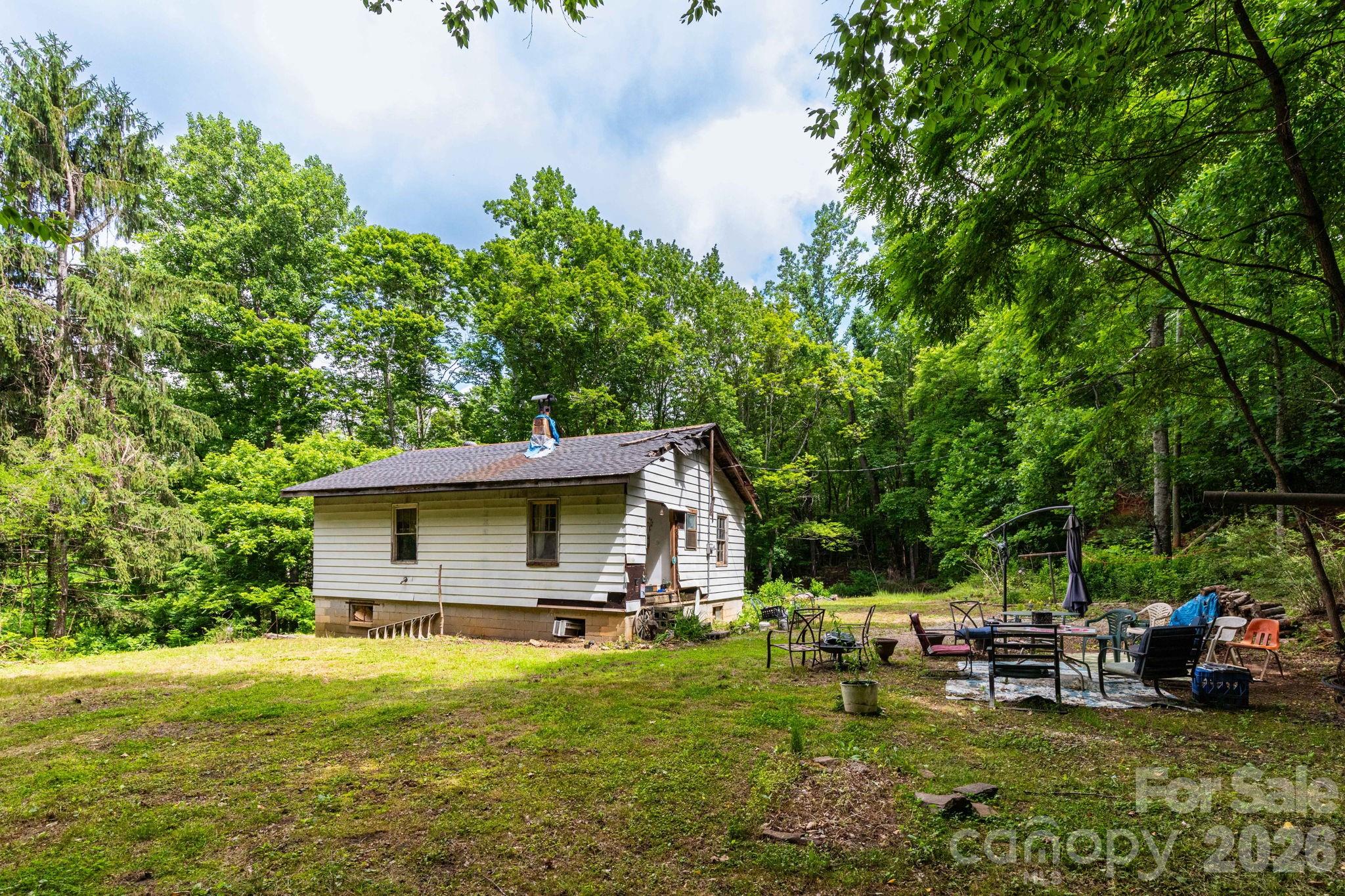 191 Walkertown Road Black Mountain, NC 28711 - Photo 8 of 9