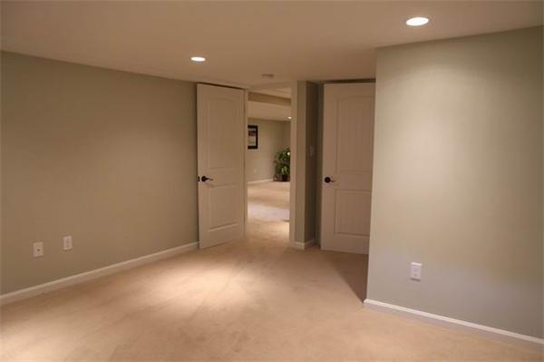 47 Moynihan Road Hamilton, MA 01982 - Photo 19 of 28 Gallery Image 19