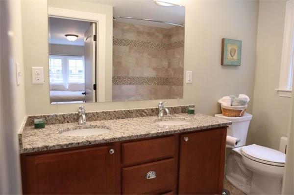 47 Moynihan Road Hamilton, MA 01982 - Photo 7 of 28 Gallery Image 7