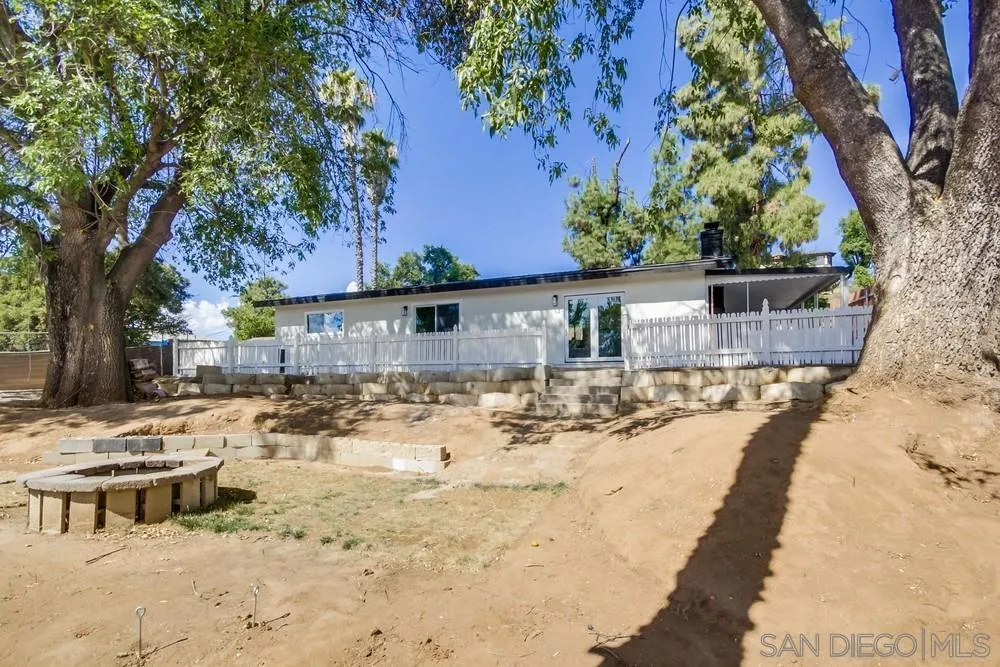 344 Mountain View Road El Cajon, CA 92021 - Photo 35 of 38 a view of back yard of the house