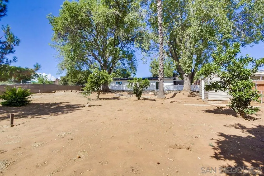 344 Mountain View Road El Cajon, CA 92021 - Photo 37 of 38 a view of a yard with a tree