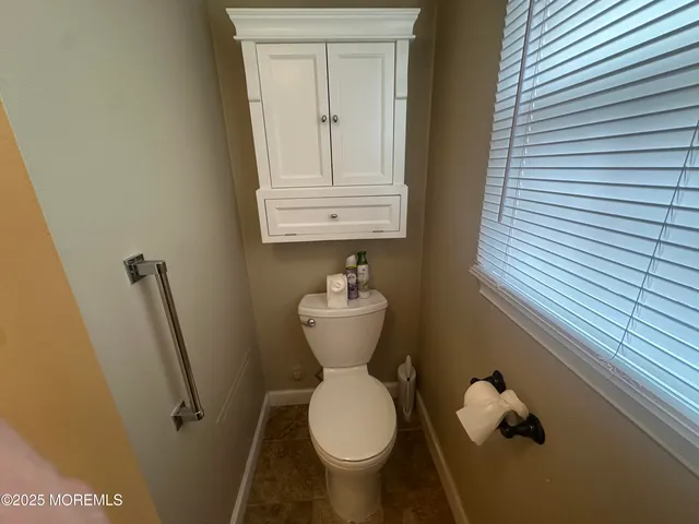 $228,000 | 25 E Rossmoor Drive, Monroe Township, NJ 08831