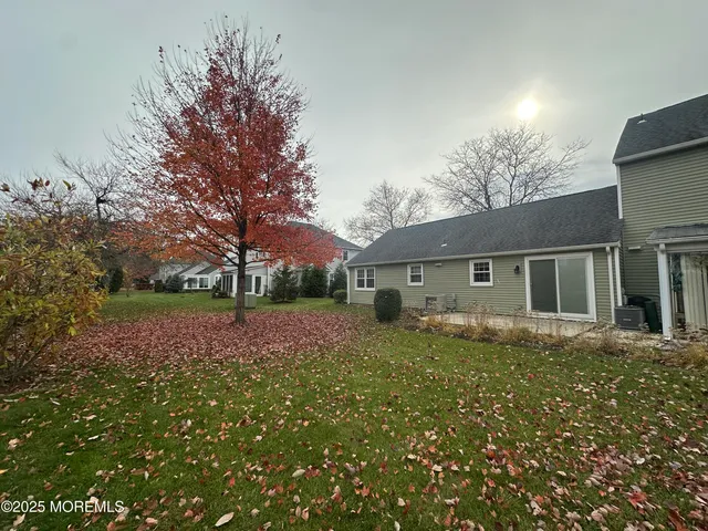 $228,000 | 25 E Rossmoor Drive, Monroe Township, NJ 08831