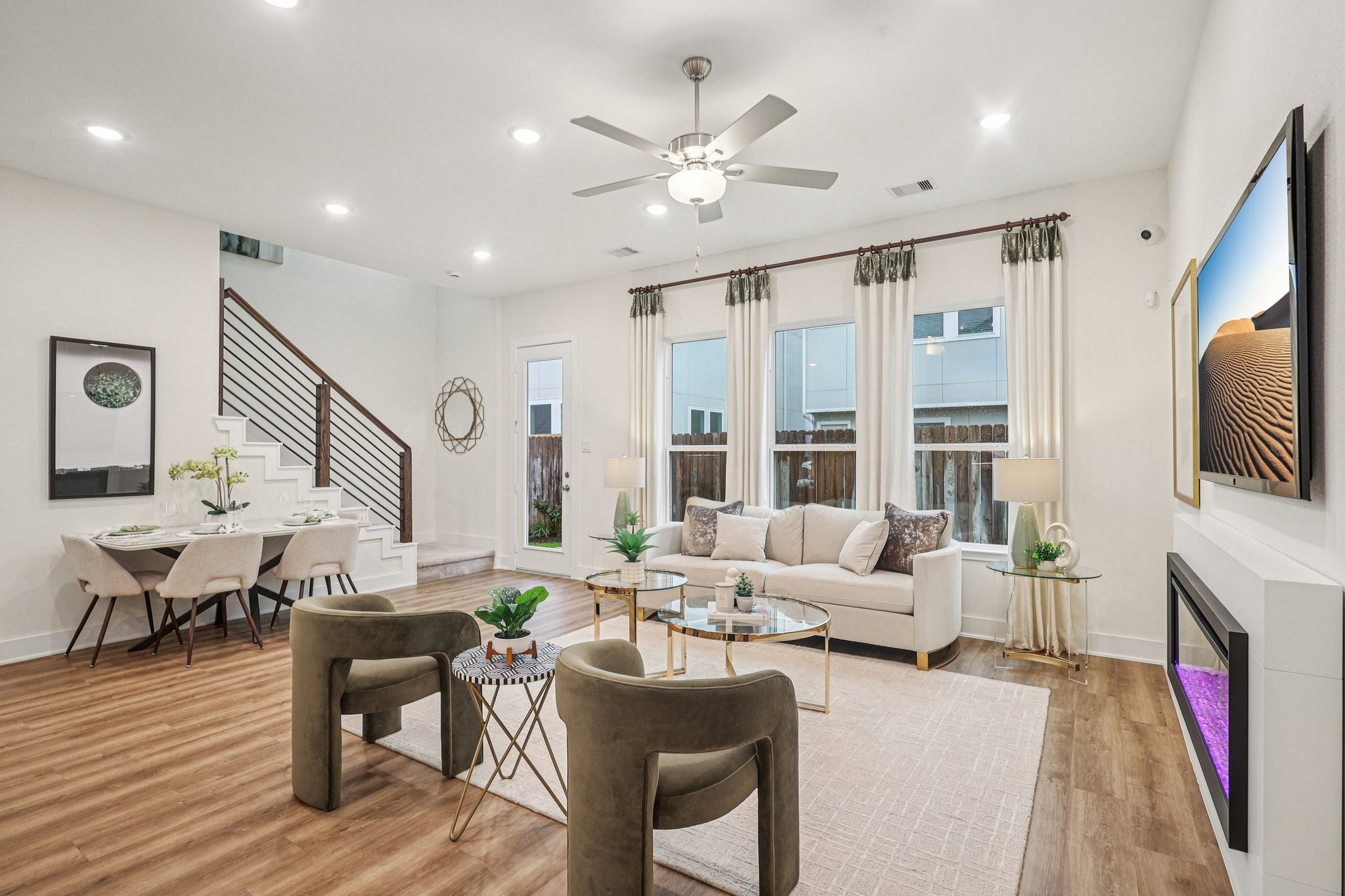13219 Retiro Drive Houston, TX 77047 - Photo 6 of 28 Representative Photo. Not Actual Home.