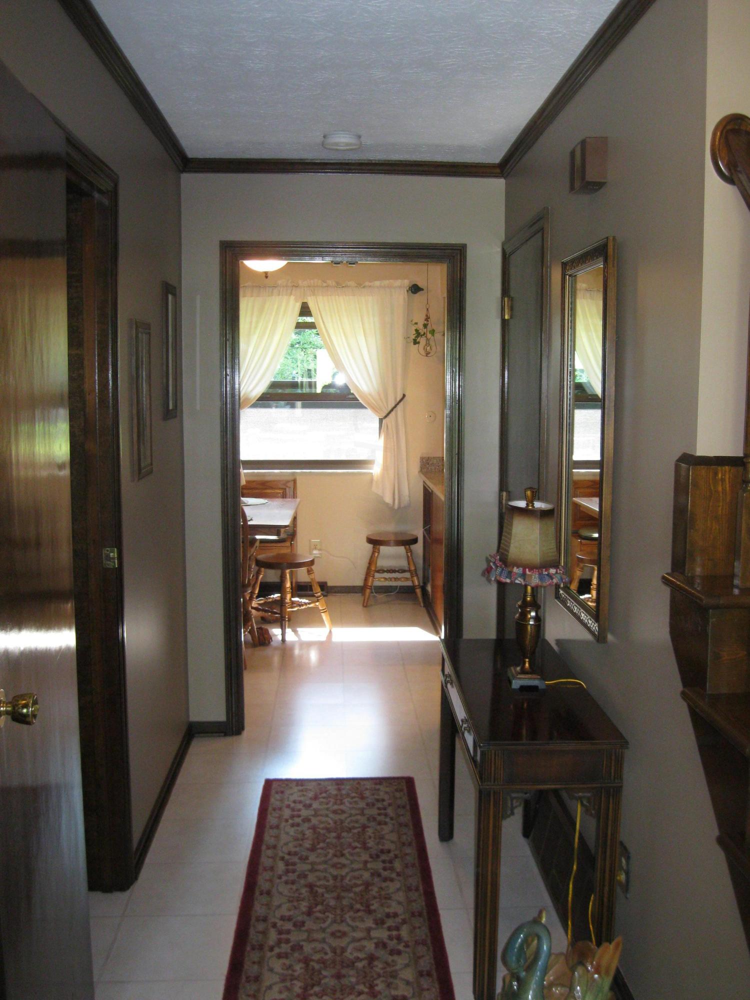 840 Riva Ridge Boulevard Columbus, OH 43230 - Photo 4 of 28 Gallery Image 4