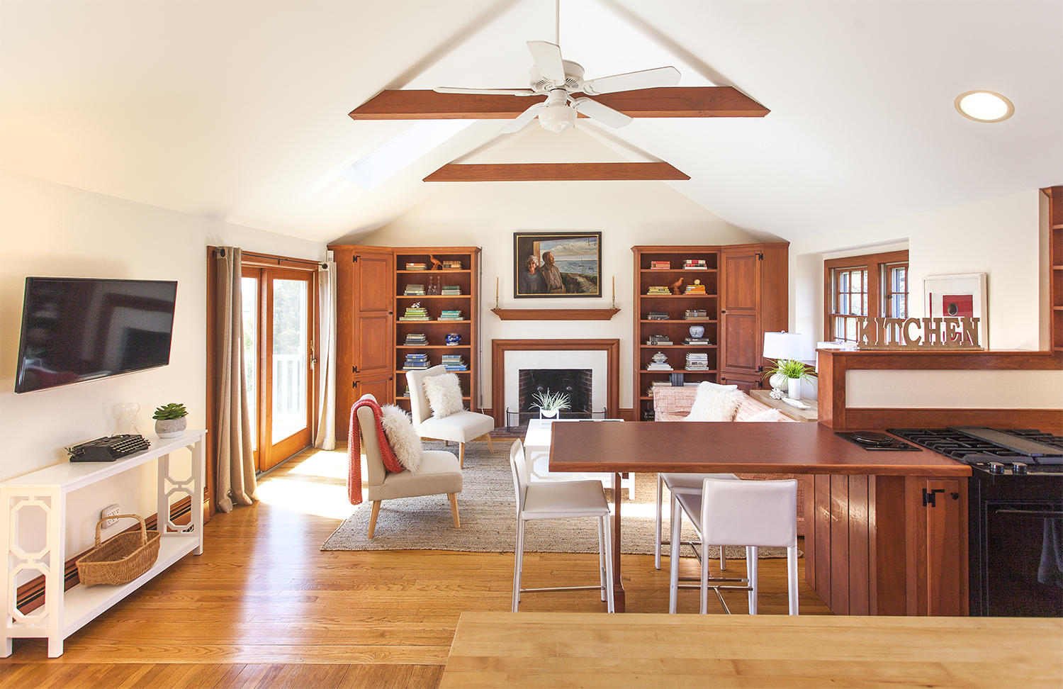 281 Commerce Road Barnstable, MA 02630 - Photo 12 of 27 IMG_4702a