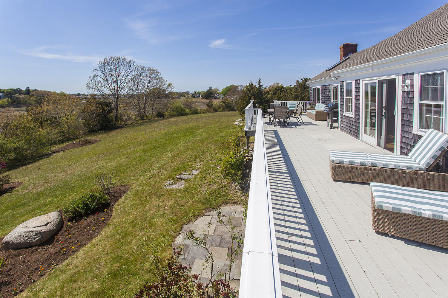 281 Commerce Road Barnstable, MA 02630 - Photo 3 of 27 IMG_4693a