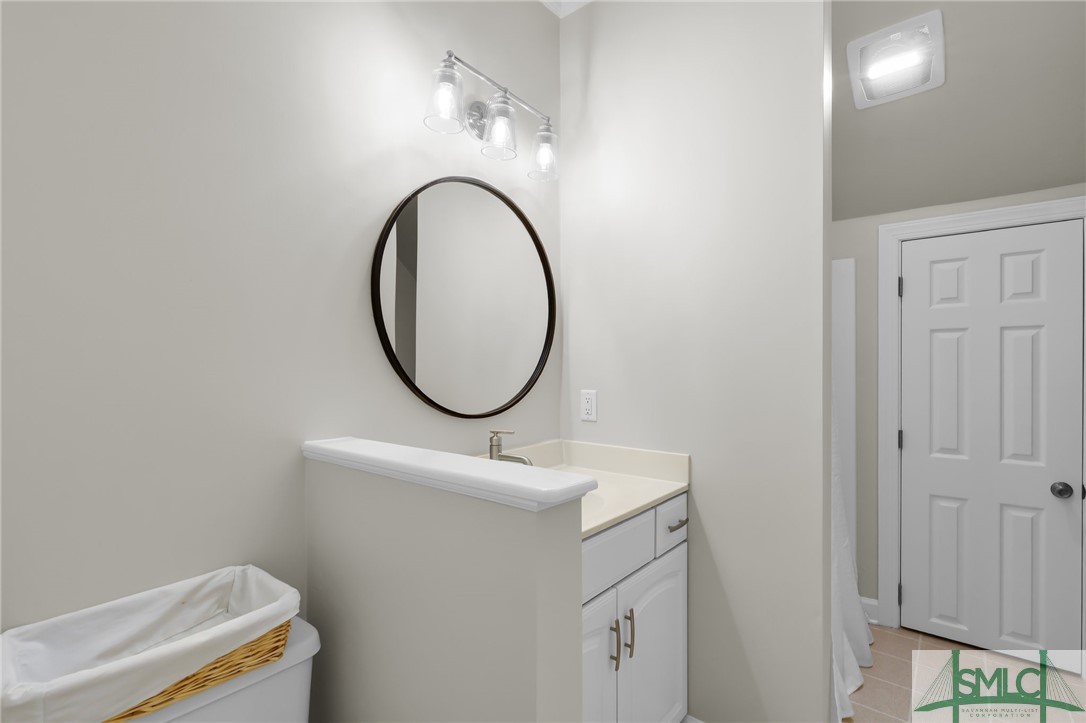 980 Bernard Smith Road Statesboro, GA 30461 - Photo 31 of 49 Upstairs BA #2