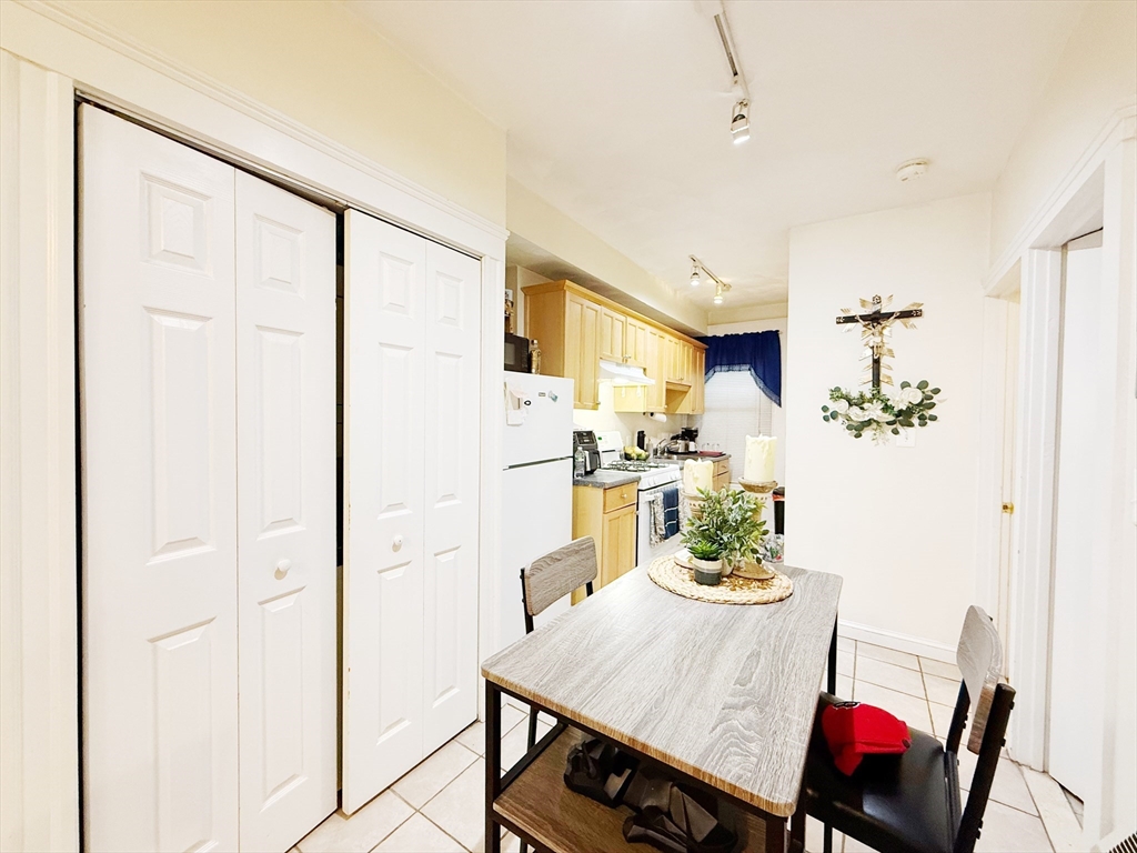 73 Division Street, Unit 1 Chelsea, MA 02150 - Photo 4 of 10