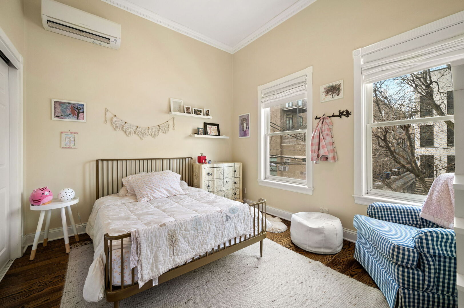 1213 North Paulina Street Chicago, IL 60622 - Photo 22 of 40 a bedroom with a bed and a window