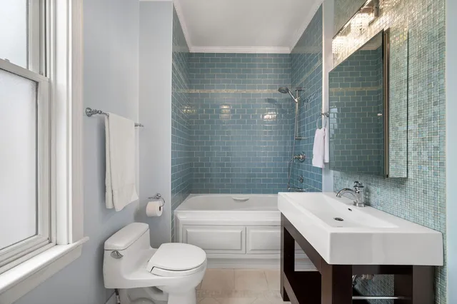 $1,050,000 | 1213 North Paulina Street, Chicago, IL 60622