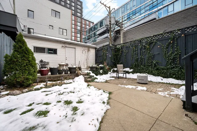 $1,050,000 | 1213 North Paulina Street, Chicago, IL 60622