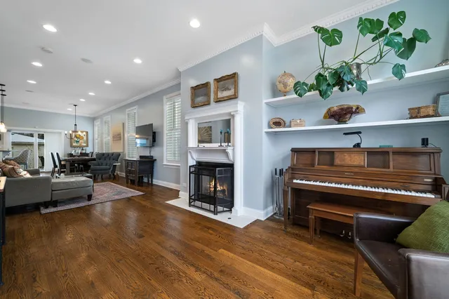 $1,050,000 | 1213 North Paulina Street, Chicago, IL 60622