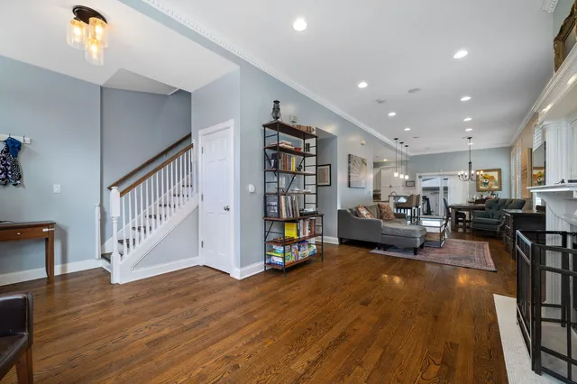 $1,050,000 | 1213 North Paulina Street, Chicago, IL 60622