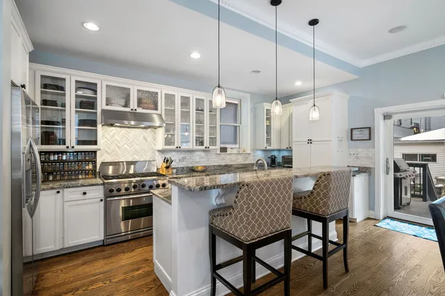 $1,050,000 | 1213 North Paulina Street, Chicago, IL 60622