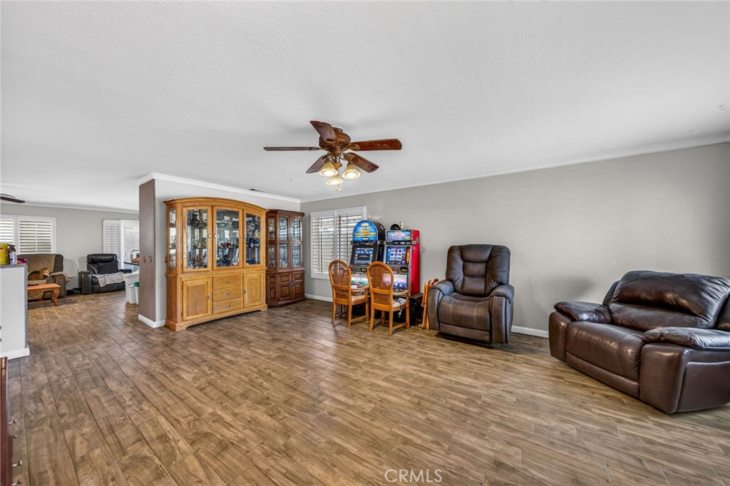 1529 Bluejay Way Hemet, CA 92545 - Photo 32 of 93
