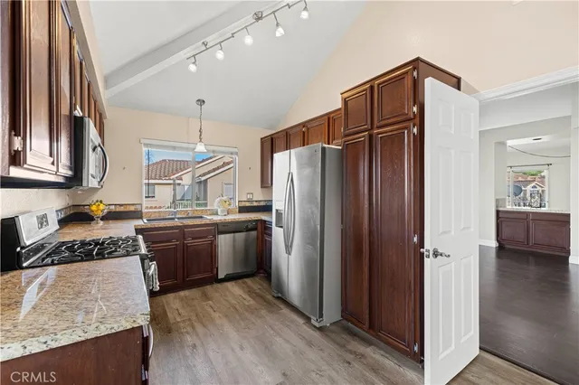 $685,000 | 440 Huyler Lane, Unit C, Simi Valley, CA 93065