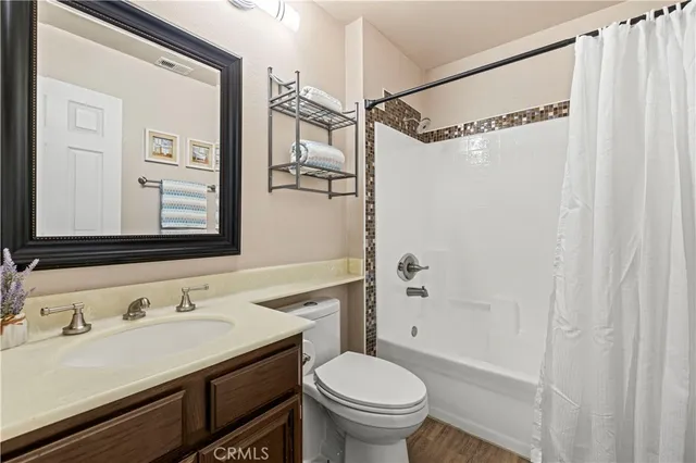 $685,000 | 440 Huyler Lane, Unit C, Simi Valley, CA 93065