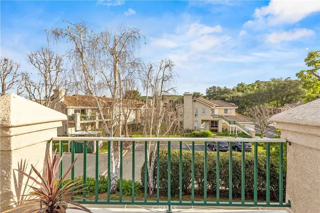 $685,000 | 440 Huyler Lane, Unit C, Simi Valley, CA 93065