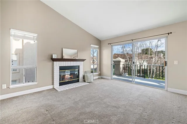 $685,000 | 440 Huyler Lane, Unit C, Simi Valley, CA 93065