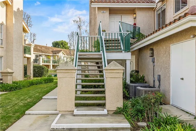 $685,000 | 440 Huyler Lane, Unit C, Simi Valley, CA 93065