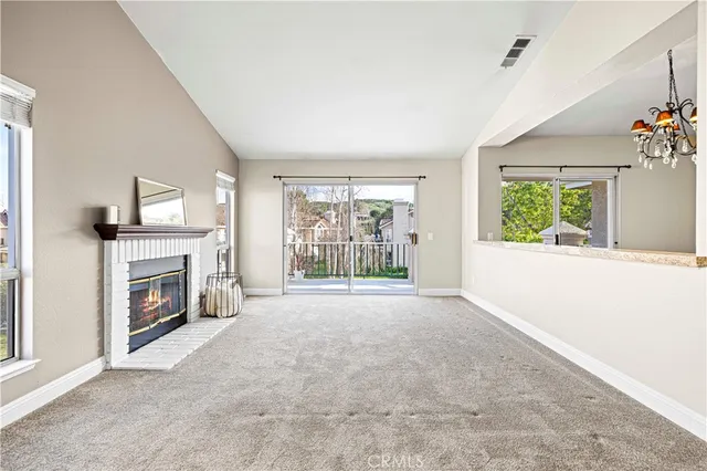 $685,000 | 440 Huyler Lane, Unit C, Simi Valley, CA 93065