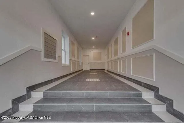 $1,350 | 19 North River Street, Unit 206, Wilkes Barre, PA 18701