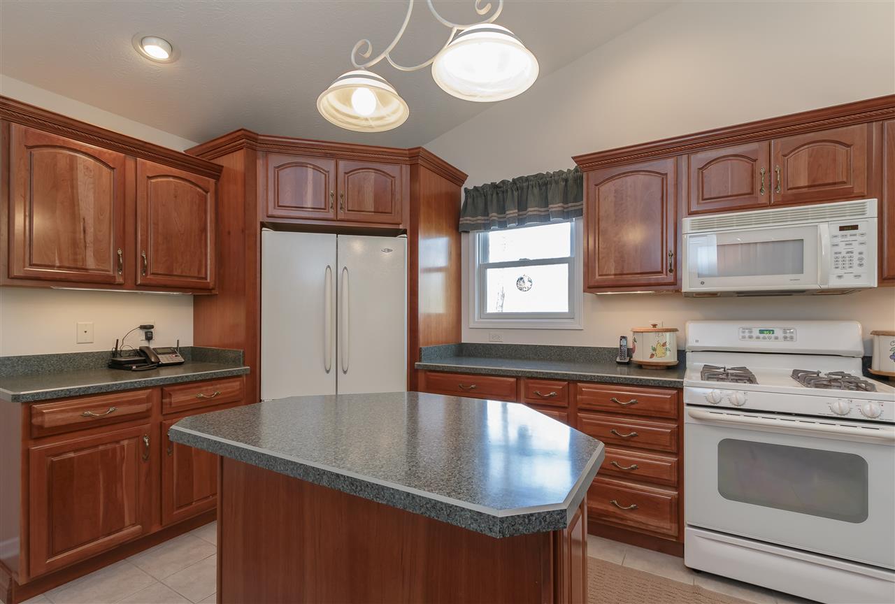 30333 Priem Road Elkhart, IN 46514 - Photo 17 of 36 Gallery Image 17
