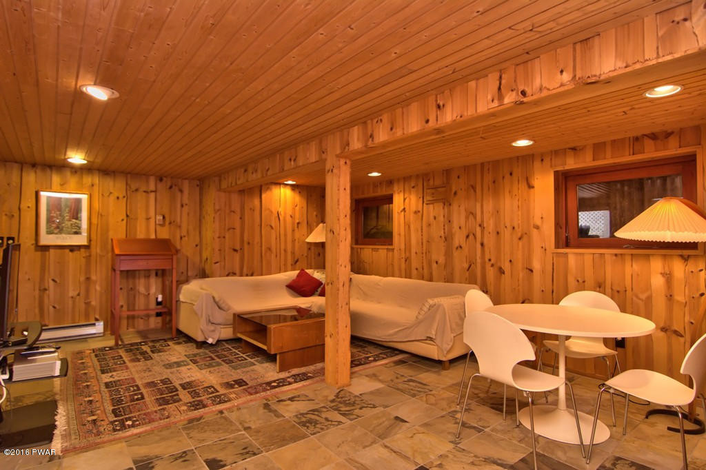 2041 Roamingwood Road Lake Ariel, PA 18436 - Photo 30 of 34 Gallery Image 30
